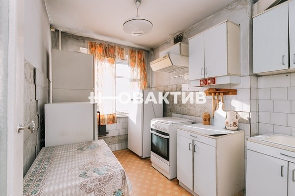 
   Продам 3-комнатную, 62 м², Каунасская ул, 5/2

. Фото 1.