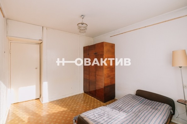 
   Продам 3-комнатную, 62 м², Каунасская ул, 5/2

. Фото 2.