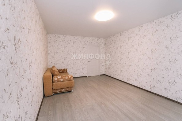 
   Продам 1-комнатную, 47.8 м², Николая Сотникова ул, 5

. Фото 4.
