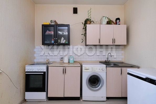 
   Продам 2-комнатную, 48 м², Сержанта Коротаева ул, 1

. Фото 14.