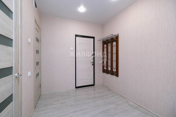 
   Продам 2-комнатную, 55.1 м², Николая Сотникова ул, 19

. Фото 7.