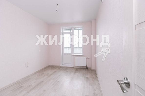 
   Продам 1-комнатную, 34.4 м², Бородина ул, 56

. Фото 2.