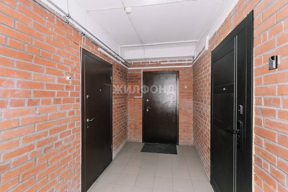 
   Продам 2-комнатную, 69.4 м², Сержанта Коротаева ул, 1

. Фото 18.