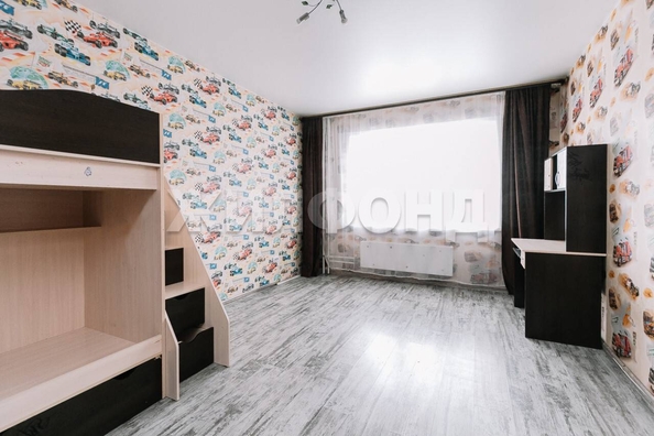 
   Продам 2-комнатную, 69.4 м², Сержанта Коротаева ул, 1

. Фото 9.