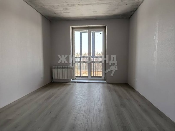 
   Продам 2-комнатную, 43 м², Затонского ул, 105/3

. Фото 2.