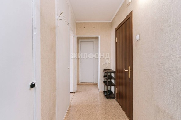 
   Продам 2-комнатную, 46.2 м², Доватора ул, 13

. Фото 12.