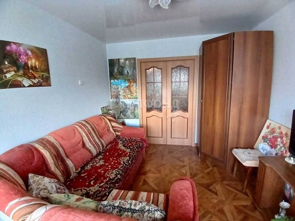 
   Продам 3-комнатную, 60.9 м², Кропоткина ул, 127

. Фото 6.