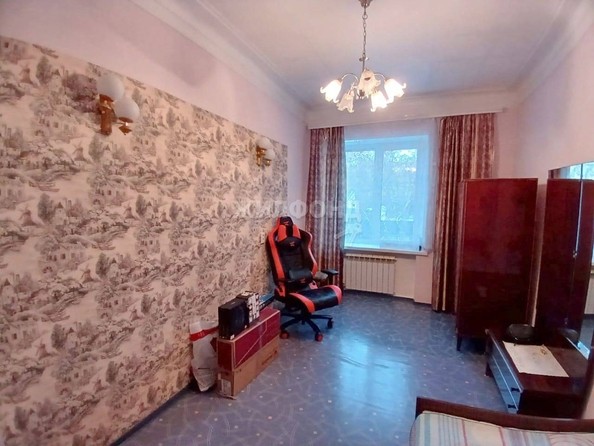 
   Продам 3-комнатную, 77.7 м², Александра Невского ул, 22

. Фото 8.
