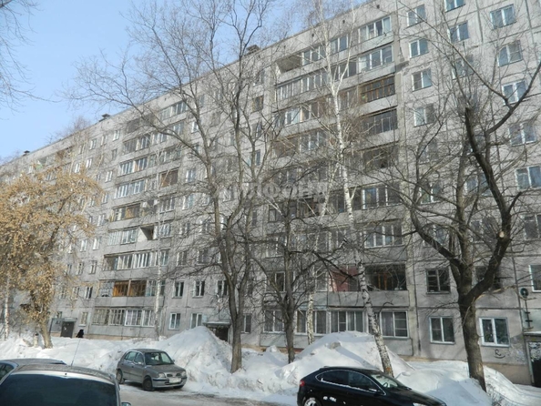 
   Продам 3-комнатную, 59.9 м², Кропоткина ул, 127

. Фото 4.