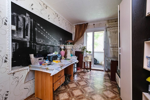 
   Продам 4-комнатную, 71 м², Кропоткина ул, 130

. Фото 6.