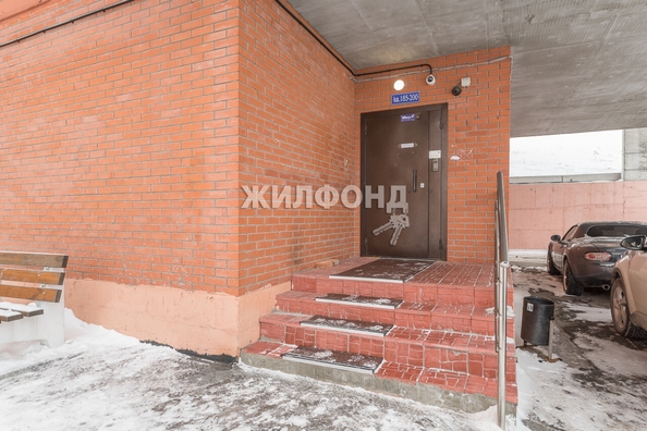 
   Продам 1-комнатную, 41.7 м², Горский мкр, 12

. Фото 28.