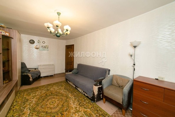 
   Продам 2-комнатную, 50.7 м², Широкая ул, 1

. Фото 2.