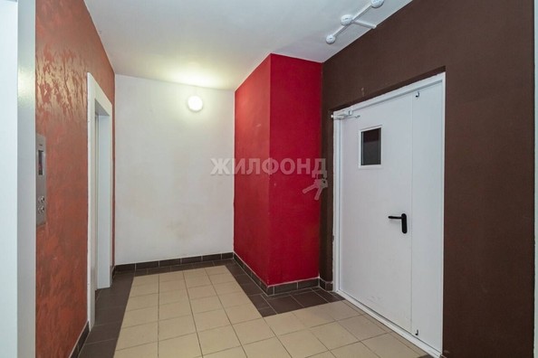 
   Продам 2-комнатную, 35.2 м², Виноградова ул, 5

. Фото 18.