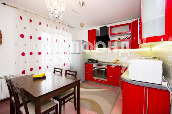 
   Продам 3-комнатную, 91 м², Зеленый Бор мкр, 7

. Фото 1.