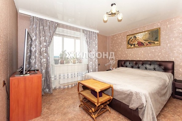 
   Продам 3-комнатную, 80 м², Тюленина ул, 12

. Фото 22.