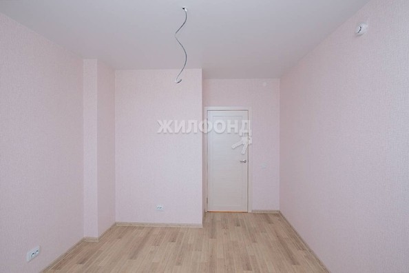 
   Продам 3-комнатную, 67.1 м², Петухова ул, 162

. Фото 7.