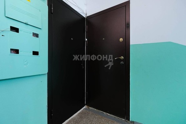 
   Продам 4-комнатную, 59.5 м², Ленинградская ул, 143

. Фото 27.
