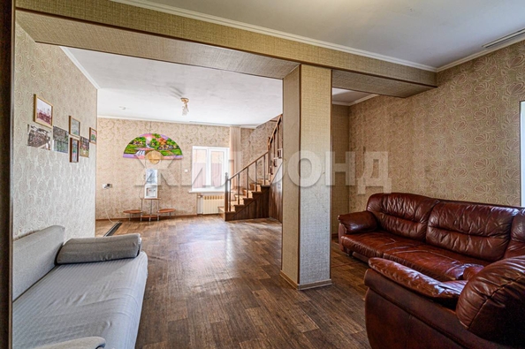 
   Продам дом, 290.1 м², Новосибирск

. Фото 17.