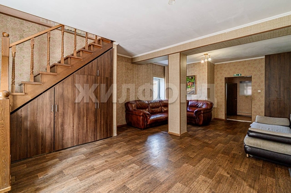 
   Продам дом, 290.1 м², Новосибирск

. Фото 21.