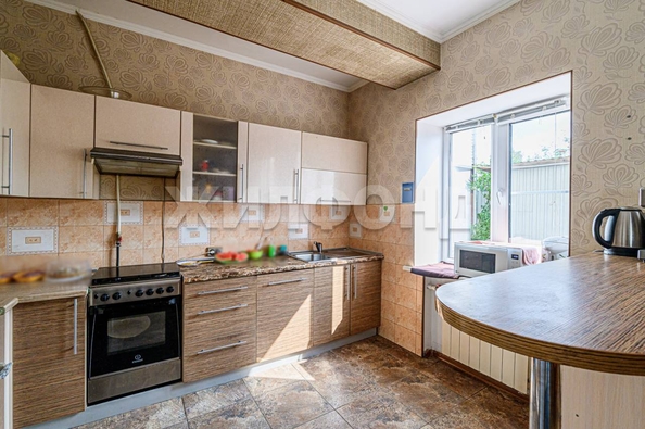 
   Продам дом, 290.1 м², Новосибирск

. Фото 28.