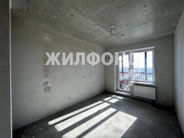 
   Продам 1-комнатную, 37.6 м², Кирова ул, 274

. Фото 12.