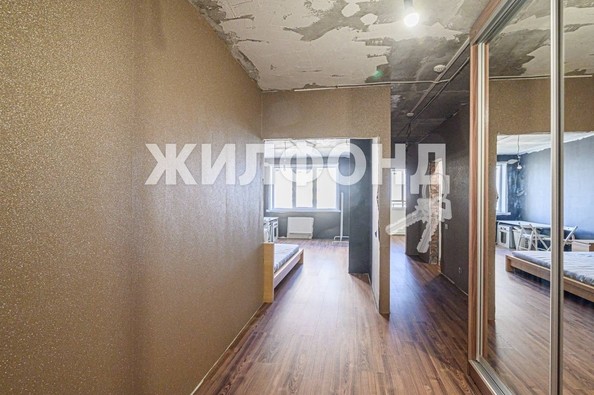 
   Продам 1-комнатную, 42.2 м², Дзержинского пр-кт, 34/2

. Фото 33.