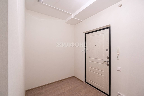 
   Продам 1-комнатную, 45.7 м², Междуреченская ул, 3

. Фото 21.