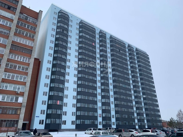 
   Продам 1-комнатную, 34.8 м², Волховская ул, 31

. Фото 16.