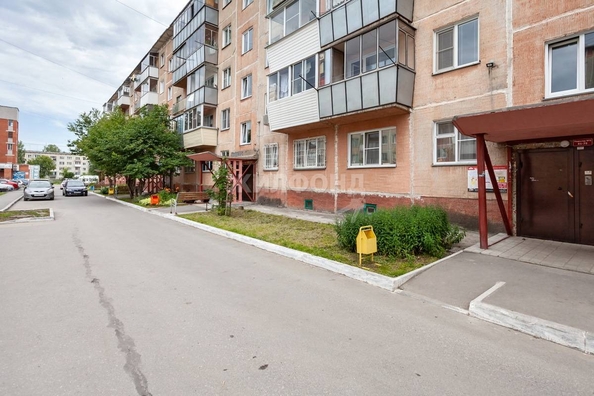 
   Продам 2-комнатную, 44 м², Островского ул, 107

. Фото 4.