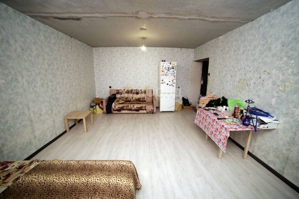 
   Продам 2-комнатную, 59 м², Николая Сотникова ул, 3

. Фото 3.