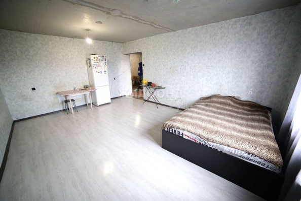 
   Продам 2-комнатную, 57.9 м², Николая Сотникова ул, 3

. Фото 2.