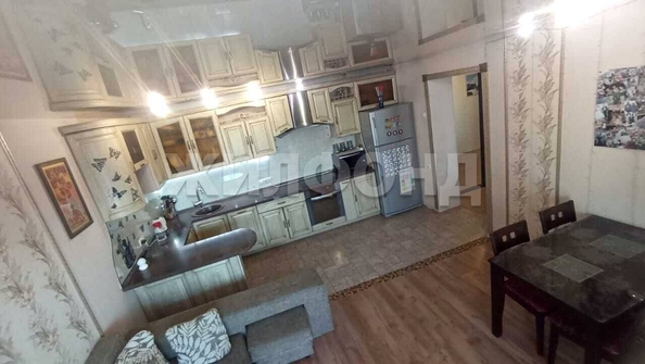
   Продам 3-комнатную, 68.4 м², Пархоменко ул, 102

. Фото 1.