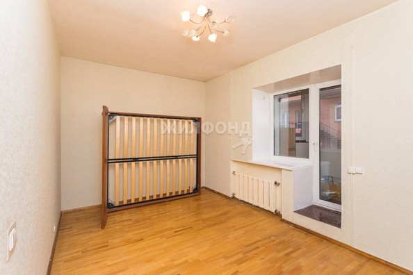 
   Продам 3-комнатную, 91.3 м², Красный пр-кт, 153б

. Фото 9.