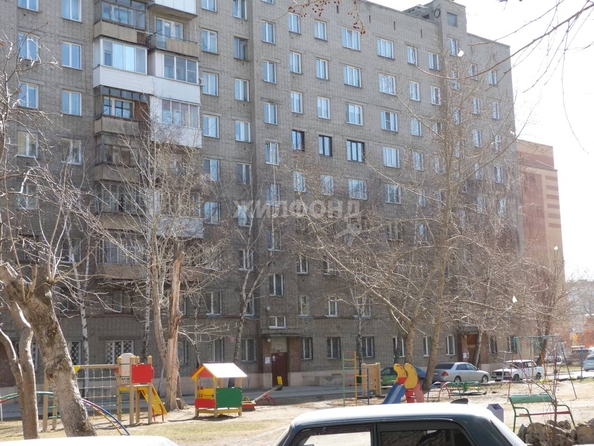 
   Продам 3-комнатную, 56.6 м², Широкая ул, 21

. Фото 2.