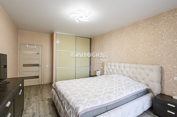 
   Продам 4-комнатную, 100 м², Дуси Ковальчук ул, 248

. Фото 5.