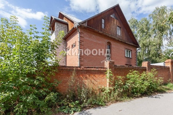 
   Продам дом, 377 м², Новосибирск

. Фото 2.