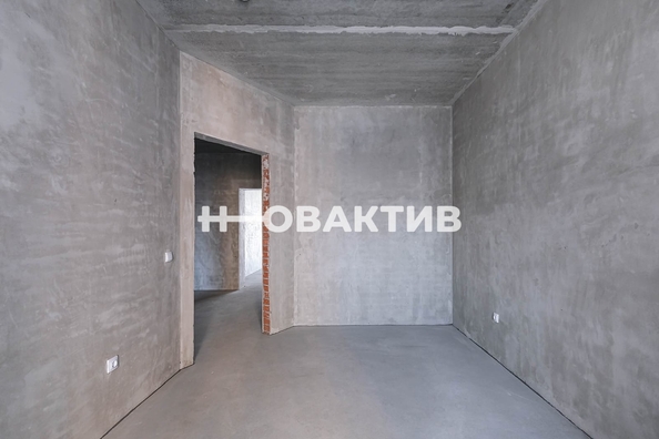 
   Продам 4-комнатную, 80 м², Фабричная ул, 65/3

. Фото 9.