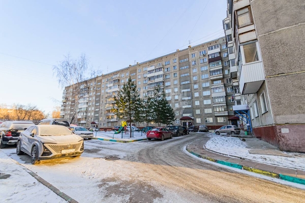 
   Продам 1-комнатную, 30 м², Адриена Лежена ул, 7/1

. Фото 4.