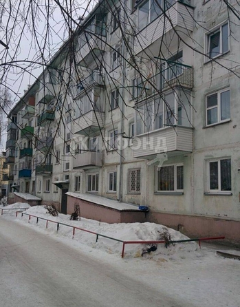 
   Продам 3-комнатную, 57.7 м², Железнодорожная ул, 12

. Фото 2.