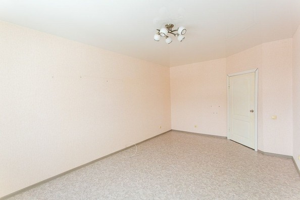 
   Продам 1-комнатную, 40.2 м², Фламинго ул, 19

. Фото 8.