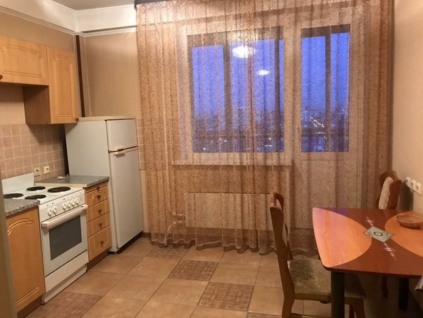 
  Сдам в аренду 1-комнатную квартиру, 37.6 м², Новосибирск

. Фото 5.
