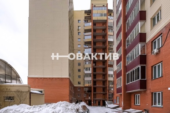 
   Продам 4-комнатную, 126.8 м², Бориса Богаткова ул, 65

. Фото 6.