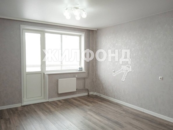 
   Продам 1-комнатную, 29.9 м², Сибиряков-Гвардейцев ул, 44/7

. Фото 3.