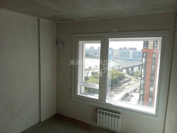 
   Продам 1-комнатную, 34.9 м², Фабричная ул, 65/1

. Фото 4.