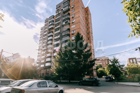 
   Продам 3-комнатную, 117.2 м², Октябрьская ул, 81

. Фото 27.