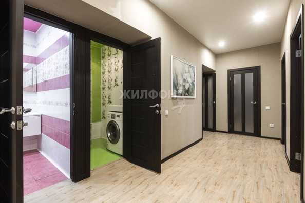 
   Продам 3-комнатную, 108.8 м², Стартовая ул, 1

. Фото 3.