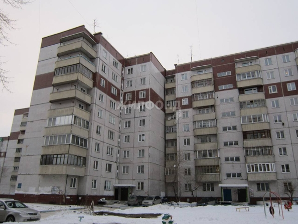 
   Продам 2-комнатную, 53.4 м², Связистов ул, 113

. Фото 13.