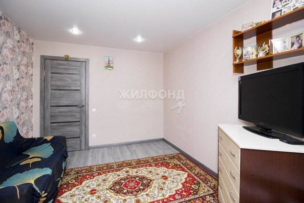 
   Продам 2-комнатную, 48.5 м², Ленина ул, 106

. Фото 9.