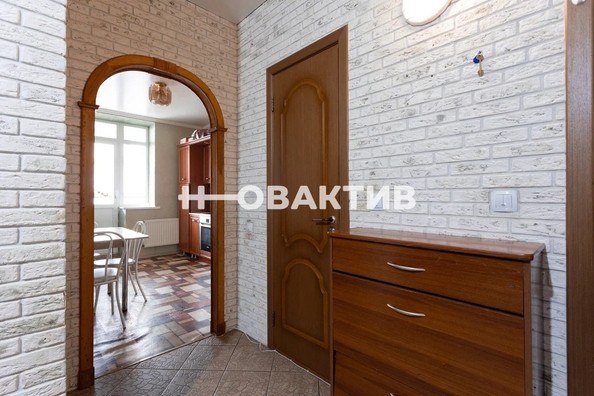 
   Продам 2-комнатную, 56.8 м², В. Высоцкого ул, 43

. Фото 14.