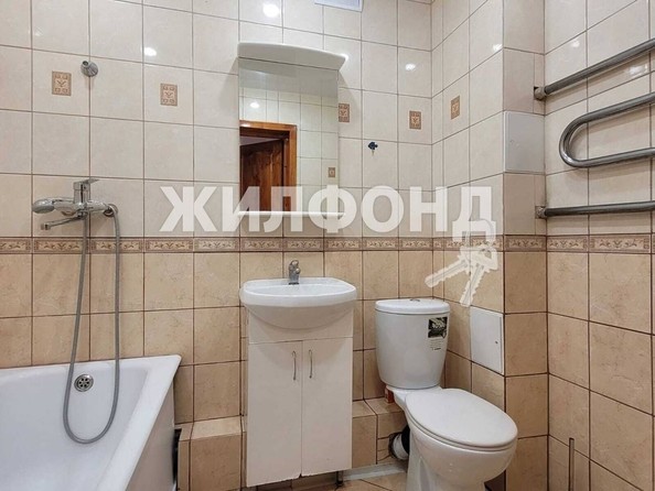 
   Продам 1-комнатную, 43.2 м², Михаила Немыткина ул, 10

. Фото 21.